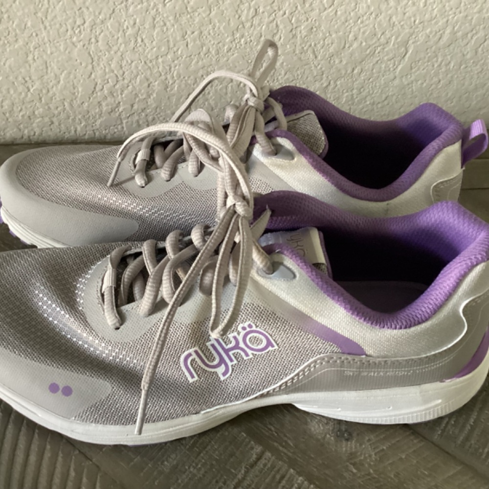 Ryka SKY WALK RUSH women’s Shoes, size 9 - Picture 6 of 8